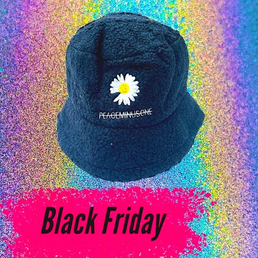 Daisy Flower Fuzzy Felt Like Black Bucket Hat NEW Deadstock